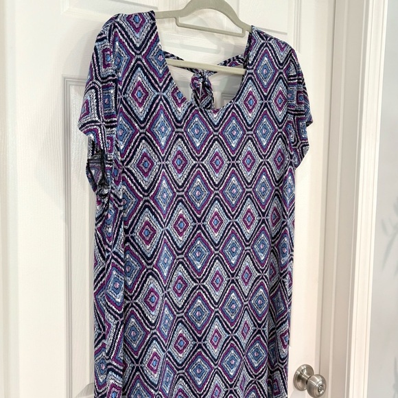 Chico's Asymmetrical Short Sleeve Stretchy Midi Dress Sz 3 Geometric Keyhole - Picture 7 of 15